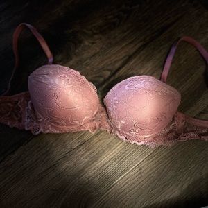 JESSICA SIMPSON: 32A Pink Push-up Bra